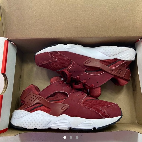 Nike Huarache - Picture 1 of 3